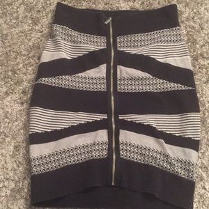 Karen Millen knit skirt size xs